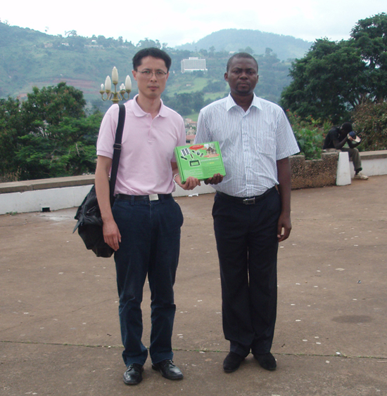customer visiting in Yaounde,Cameroon in July,2009